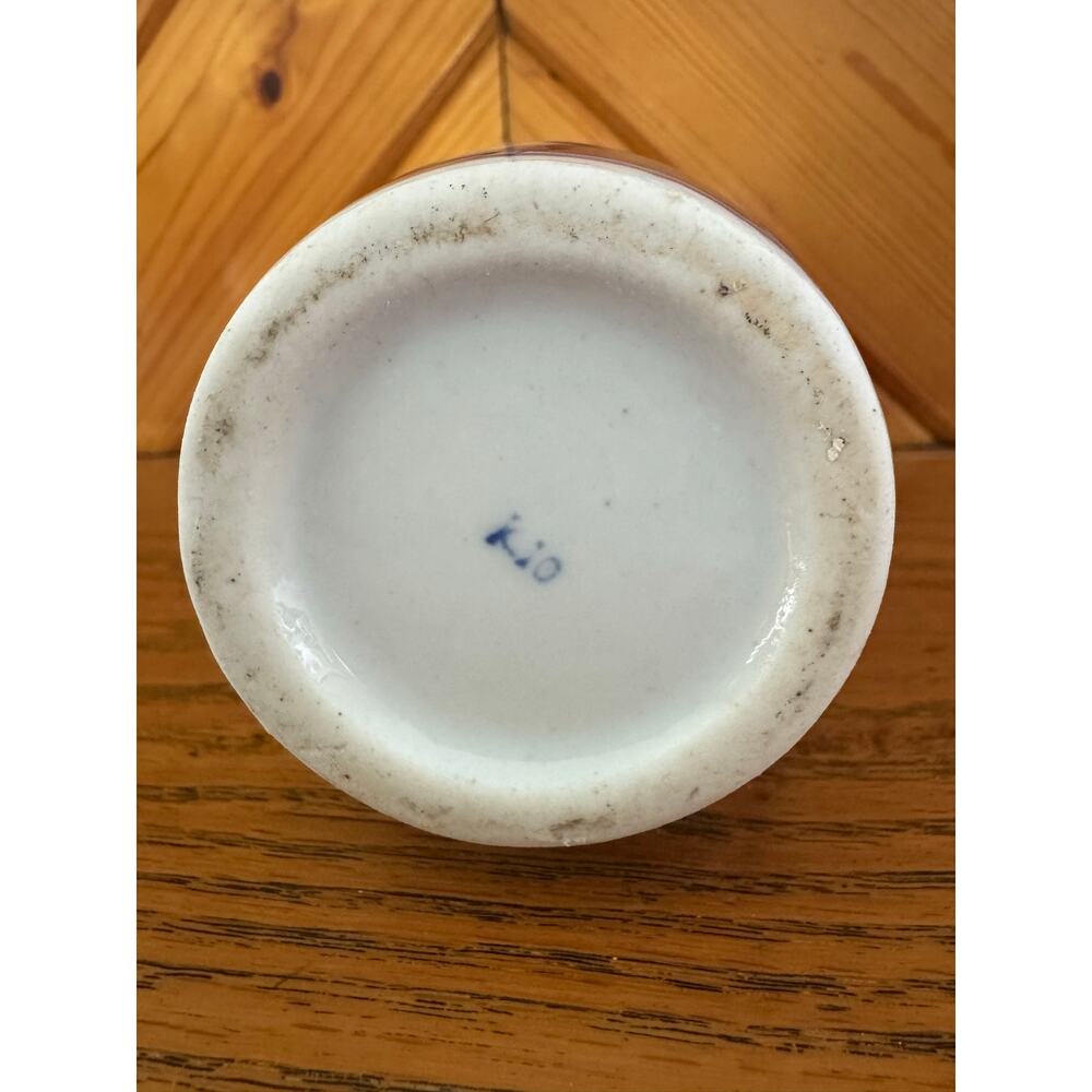 Blue White Porcelain Bud Vase Asian Floral Chinoiserie Decor 8 Inch - Picture 6 of 8